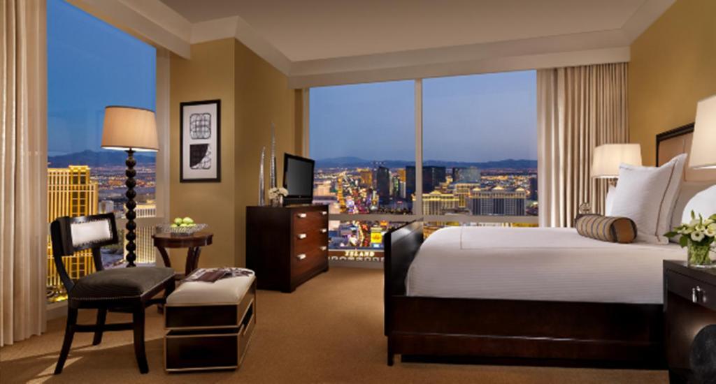 One Bedroom Corner Suite,117705748:JPEG