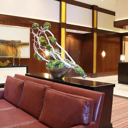 Luxury Suites International At The Signature-3